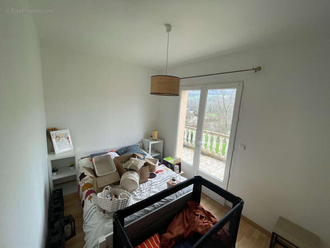 Maison à SAUVETERRE