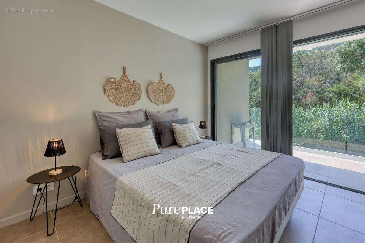 Appartement à RAYOL-CANADEL-SUR-MER