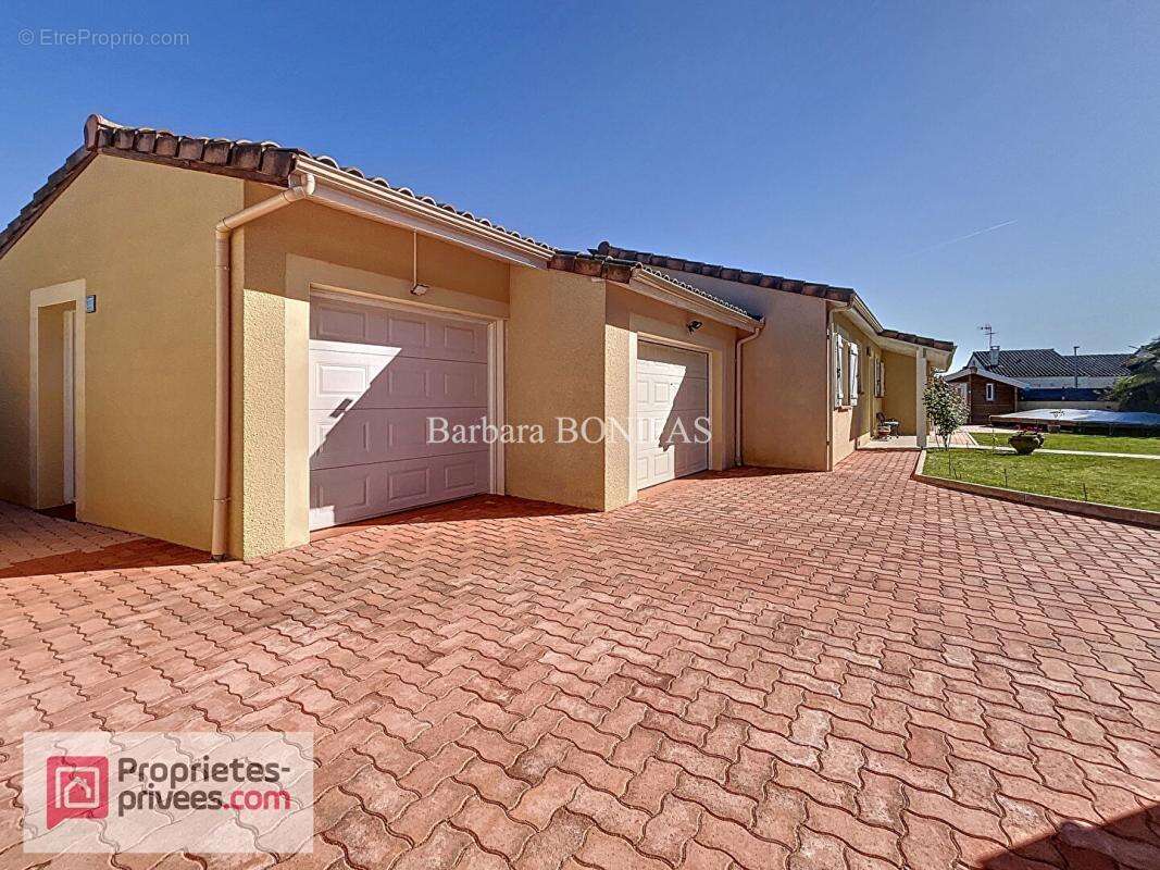 Maison à SAINT-SULPICE