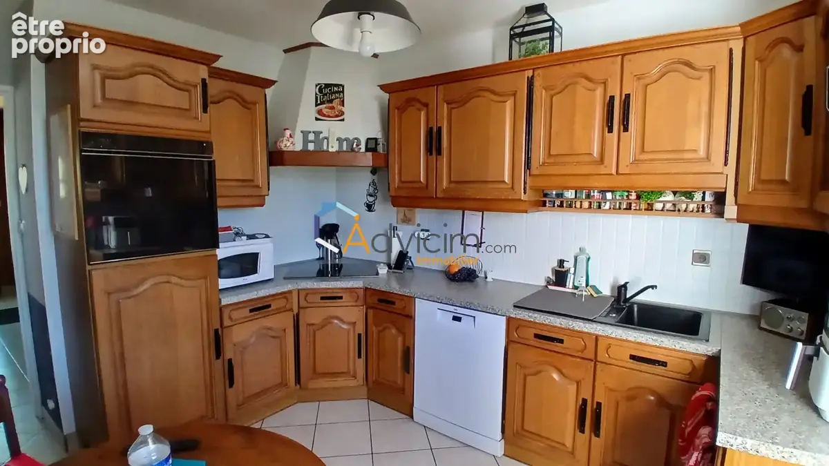 Maison 4 pièces 73 m² à vendre à Saint-Amand-Montrond (18200) - photo 6