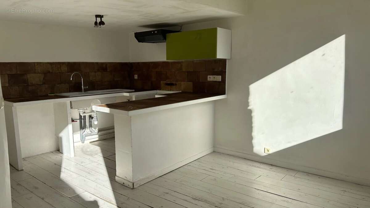 Appartement à LAMBESC