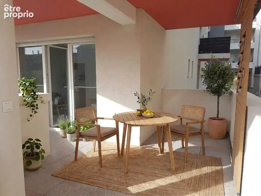 Photo 1 - Appartement à MARSEILLE-10E