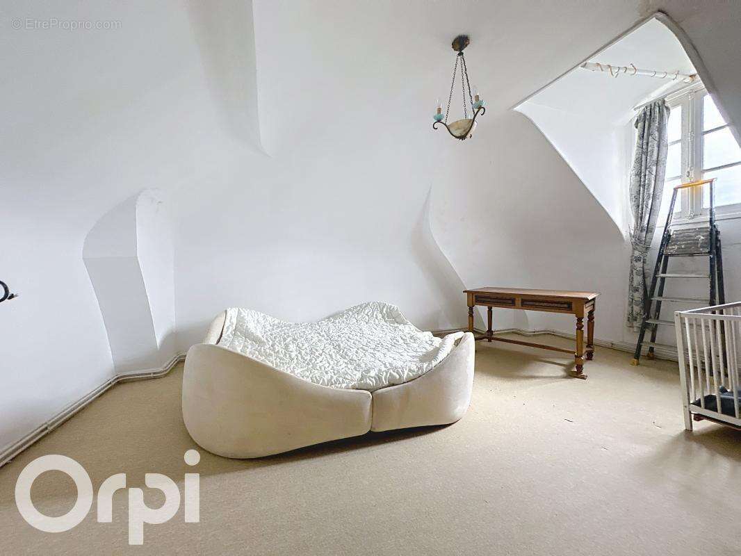 Maison à RESSONS-SUR-MATZ