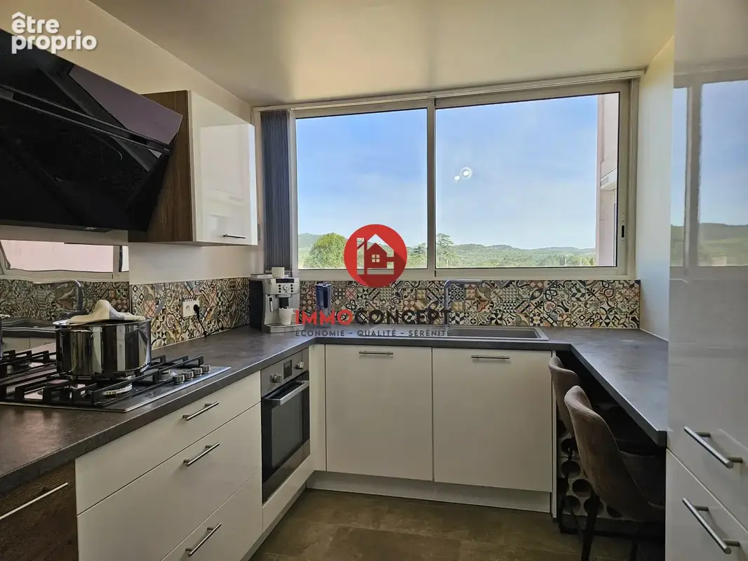 Appartement 4 pièces 82 m² à vendre à Bagnols-Sur-Ceze (30200) - photo 5