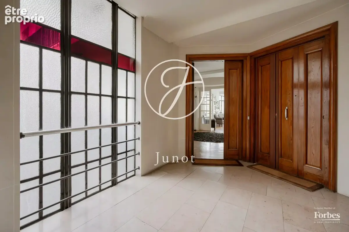 Paris 7e - SÈVRES-BABYLONE - Appartement familial d’exception - 8 pièces - 248,52m² Carrez - 4 chambres - Balcons - Vues dégagée - photo 29