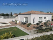 Maison à NISSAN-LEZ-ENSERUNE