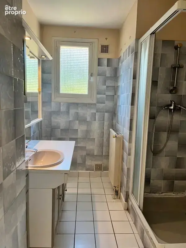 Maison à vendre 5 pièces garage et jardin à SAINT MARCEL LES VALENCE (26), proche de tous commerces et services - photo 11