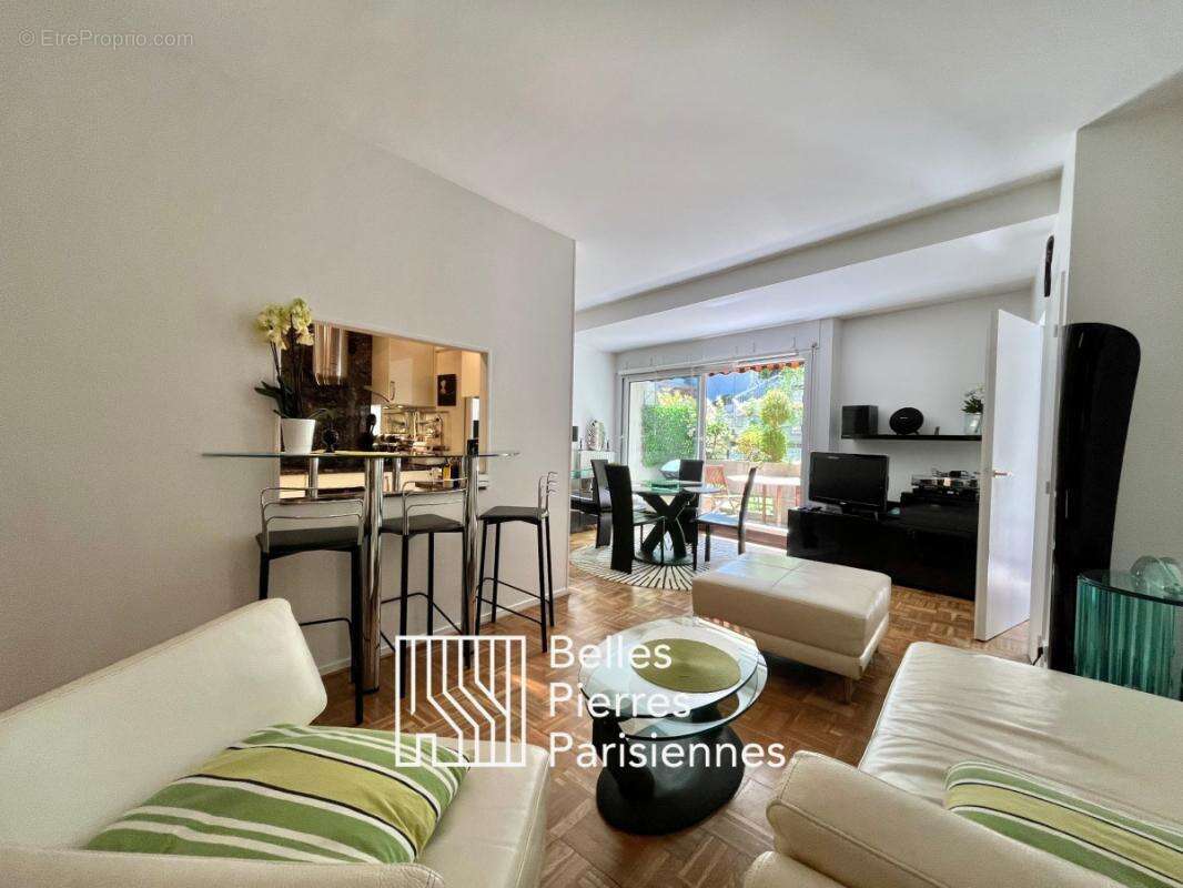 Appartement à VERSAILLES