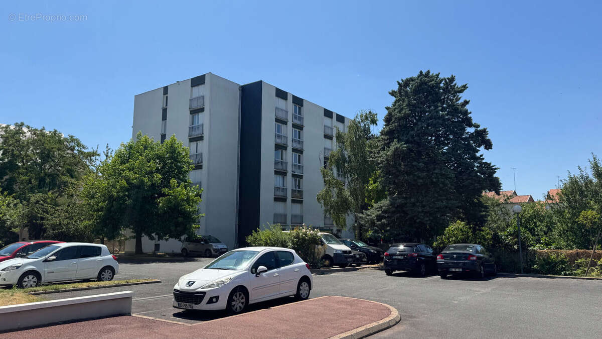 Appartement T1 - 28.83 m² - TOURS - photo 6