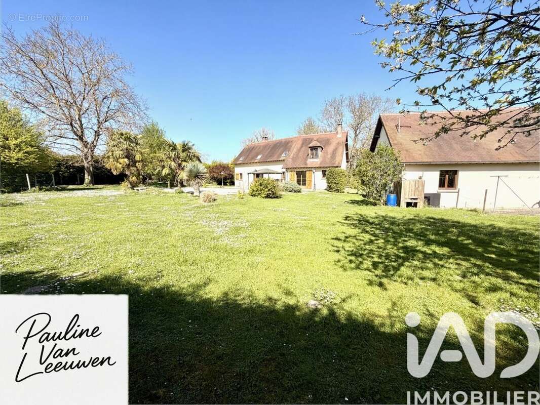 Maison 169 m² à Foucheres  - photo 6