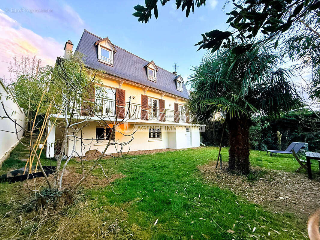 Maison à SAINT-LEU-LA-FORET