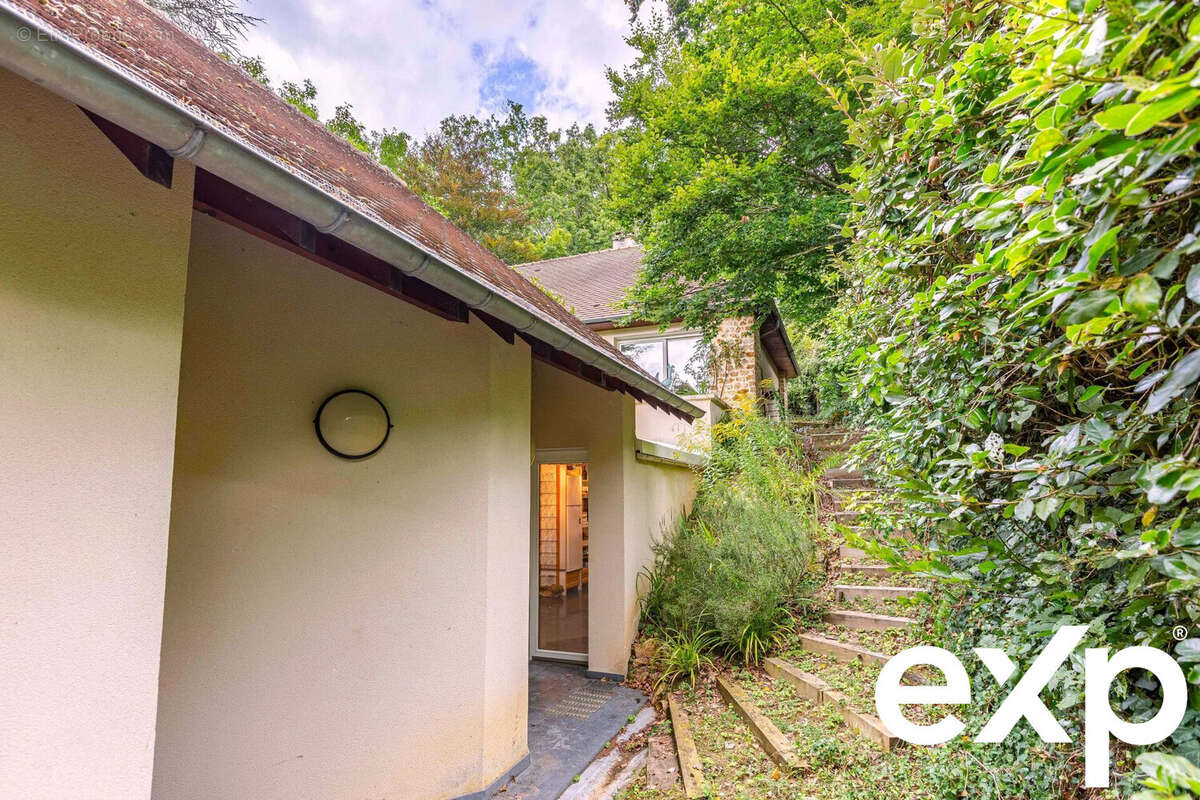 Maison à GIF-SUR-YVETTE