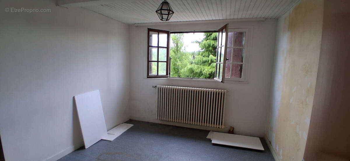 Maison à JOUY-SUR-MORIN