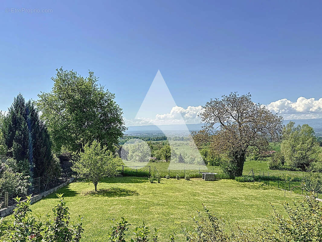 Maison à ROZIER-EN-DONZY