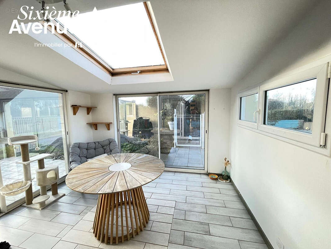 Maison à SAINT-EVARZEC