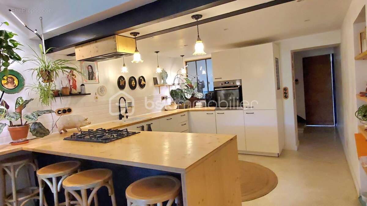 Maison à MALEMORT-DU-COMTAT