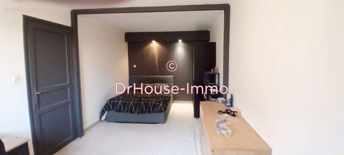 Maison à SAINT-SEBASTIEN-SUR-LOIRE