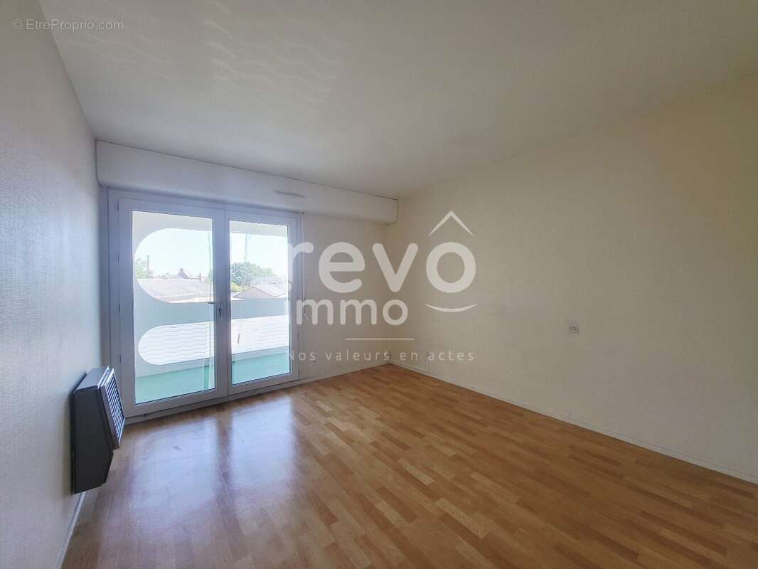 Appartement t2 - 54 m² - garage - photo 9