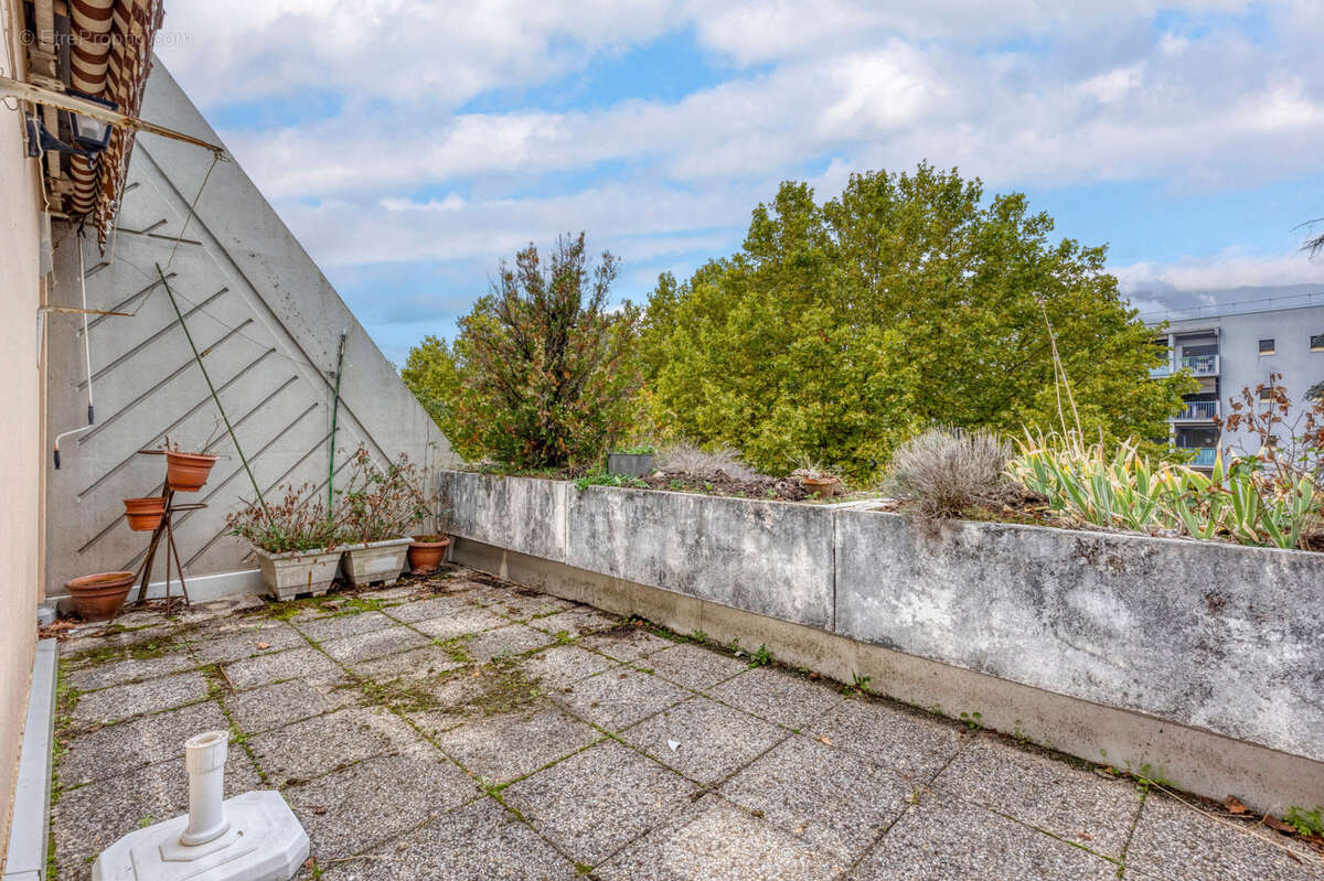 Appartement à ECHIROLLES