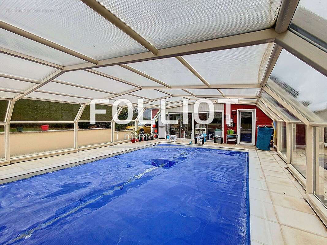 Maison à LES MOUTIERS-EN-CINGLAIS