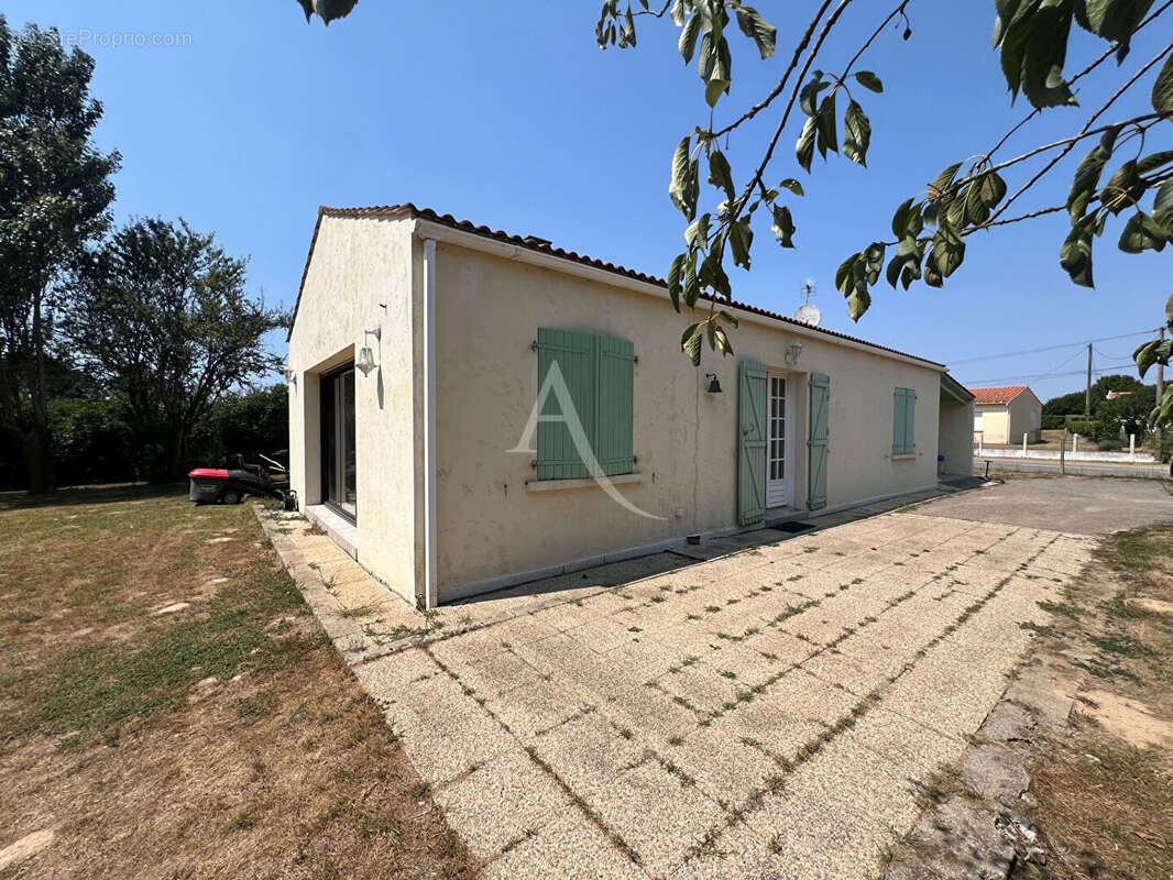 Maison Jard Sur Mer 5 pièce(s) 113 m2 - photo 2
