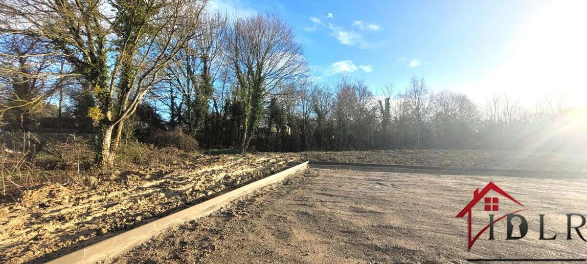 Terrain à SOIGNOLLES-EN-BRIE