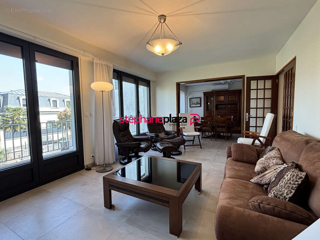 Maison à CARRIERES-SUR-SEINE