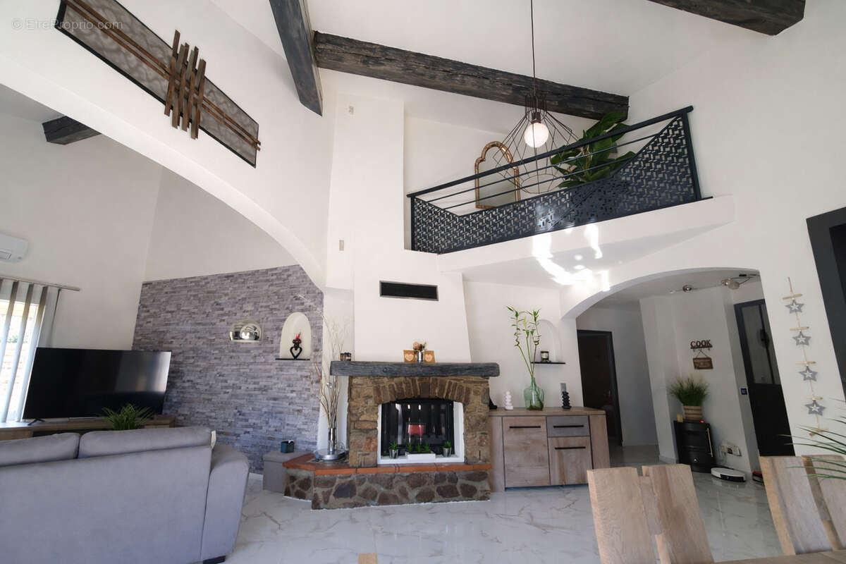 Maison à ARLES-SUR-TECH
