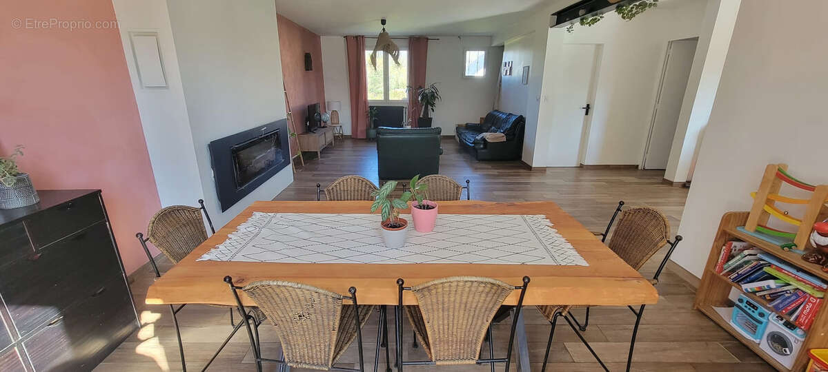 Maison à SAINT-MELAINE-SUR-AUBANCE