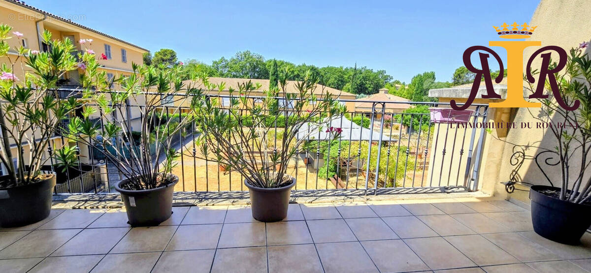 Appartement 88 m² à Chateauneuf-Le-Rouge  - photo 2
