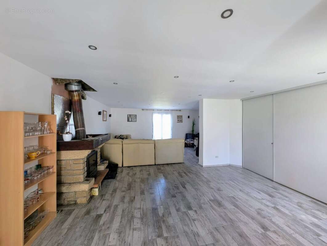 Maison à LIZY-SUR-OURCQ