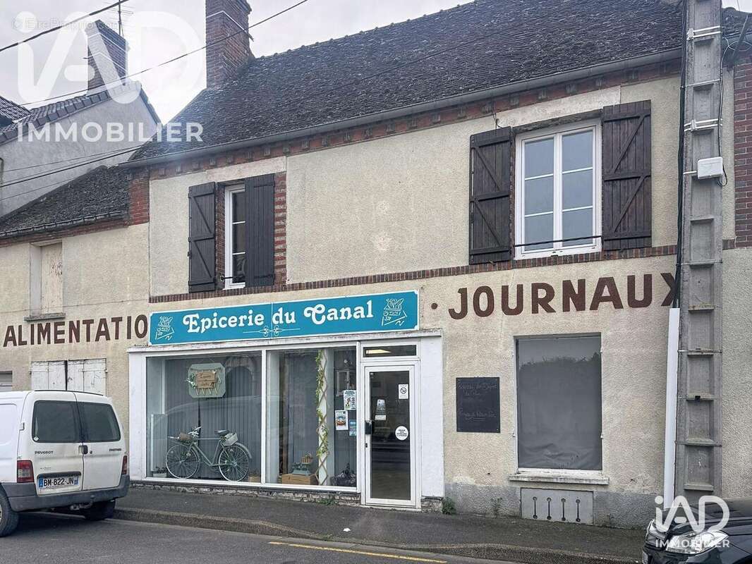 Photo 2 - Commerce à DAMMARIE-SUR-LOING