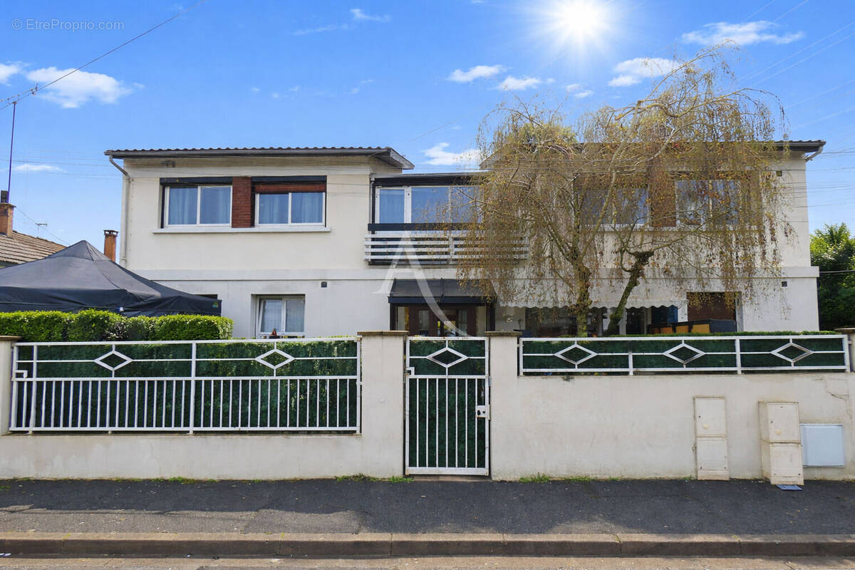 Appartement à NEUILLY-SUR-MARNE