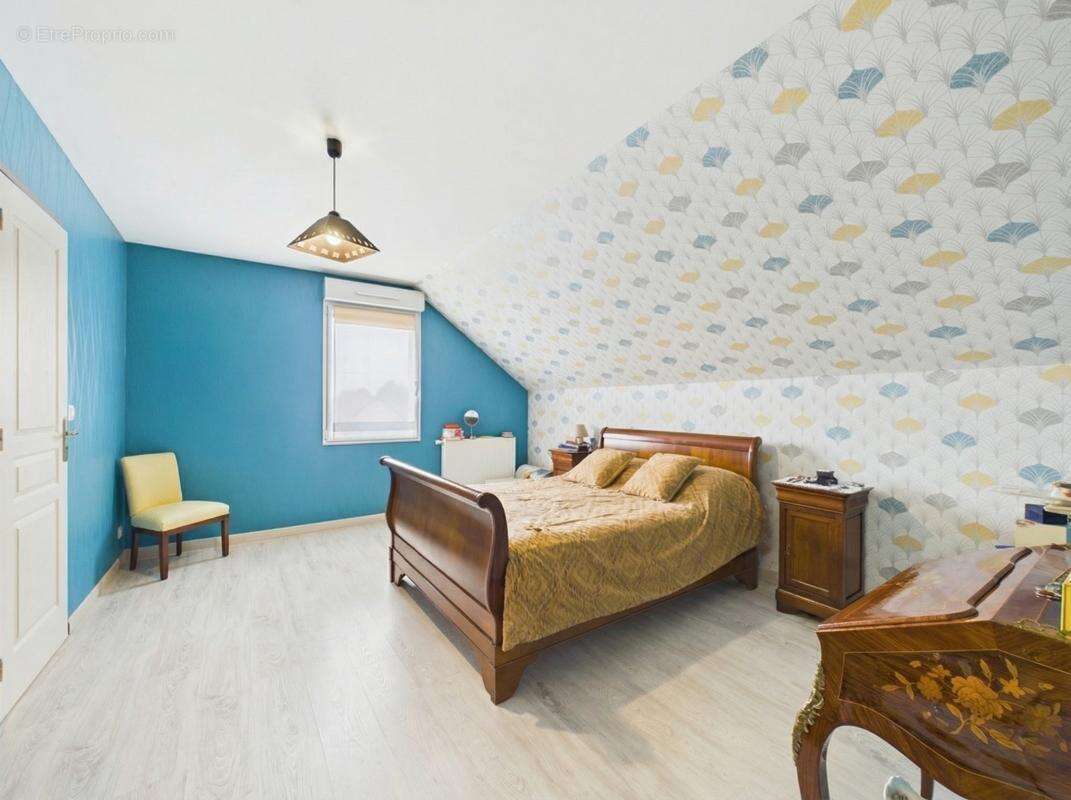 Maison à SAINT-AMAND-LES-EAUX