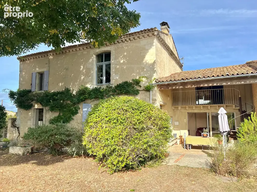 Grande maison de caractère en pierre à fort potentiel - photo 17