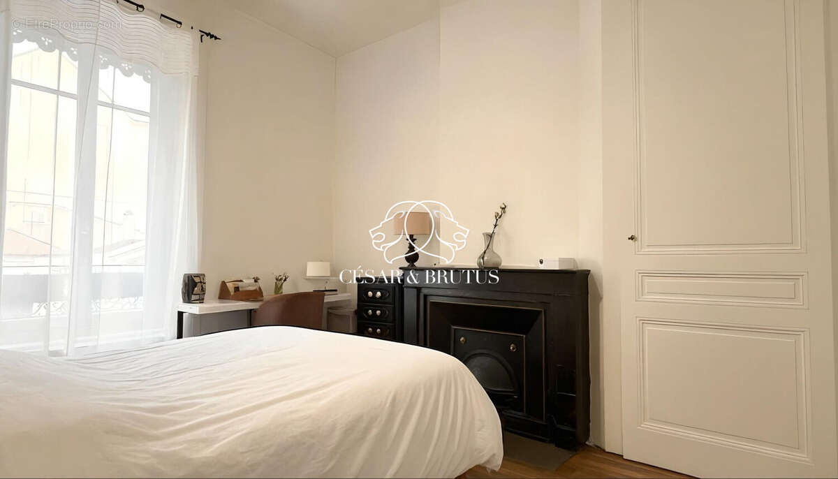 Appartement à LYON-6E