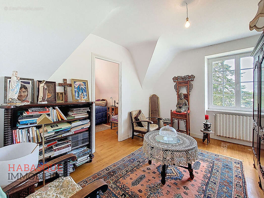 Maison à SAINT-SAUVEUR