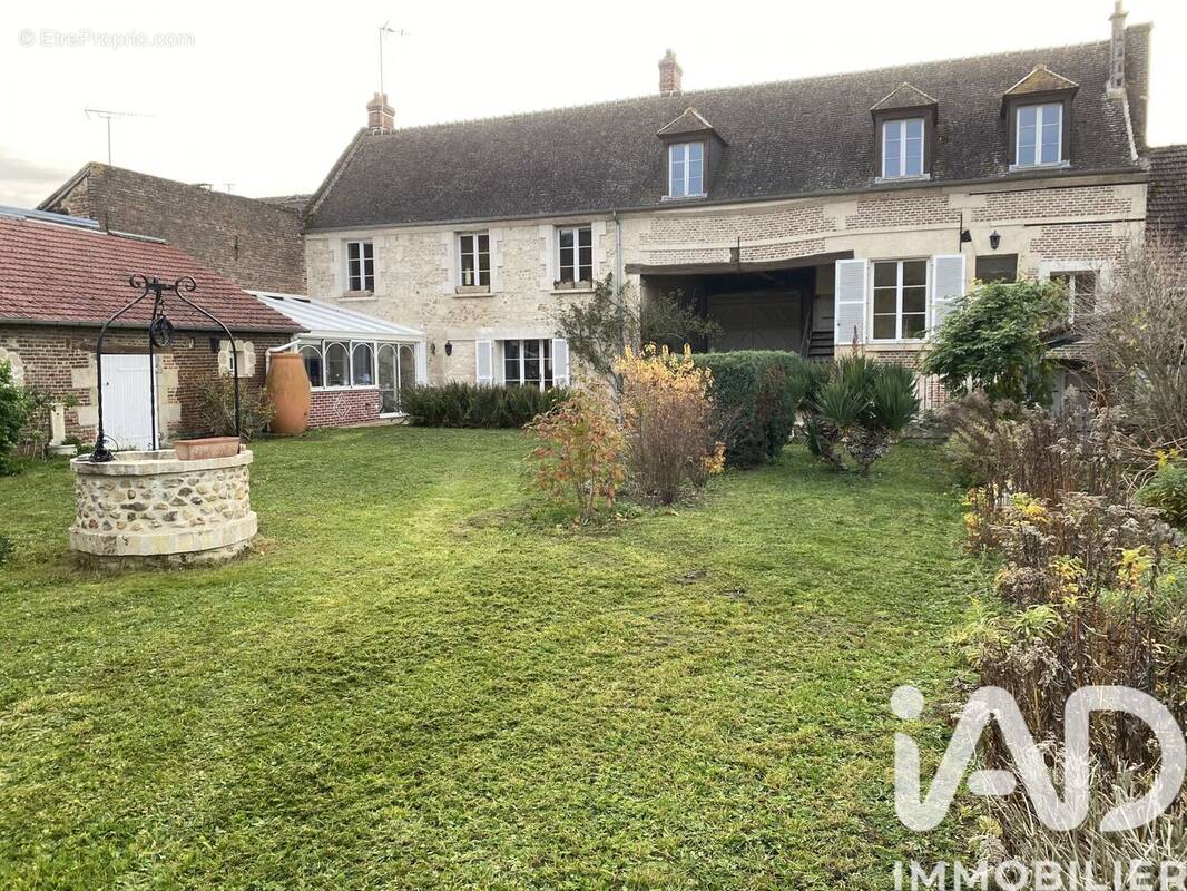 Photo 1 - Maison à LONGUEIL-SAINTE-MARIE