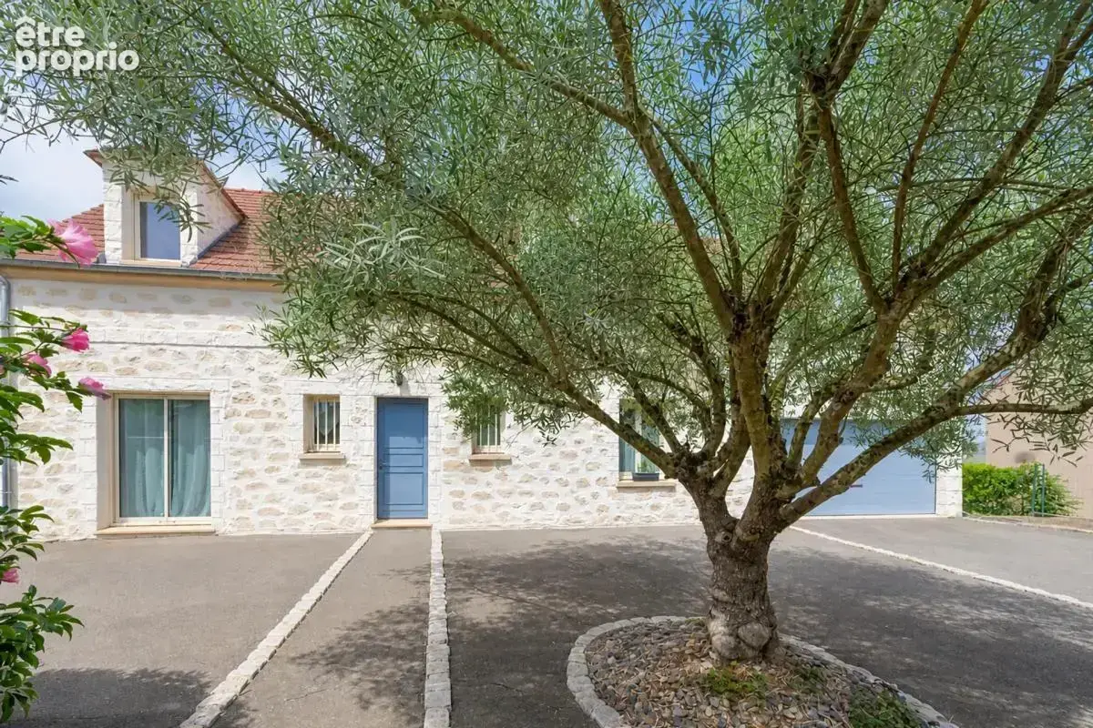 Maison de 8 pièces de 180 m² à Jambville - photo 24