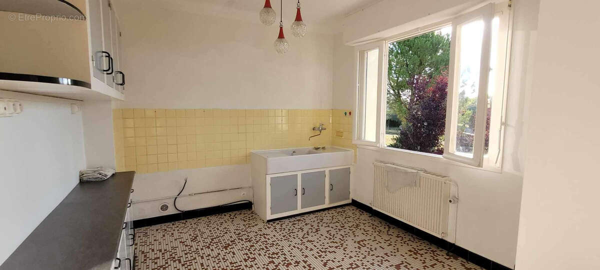 Maison à SAINT-FORT-SUR-GIRONDE