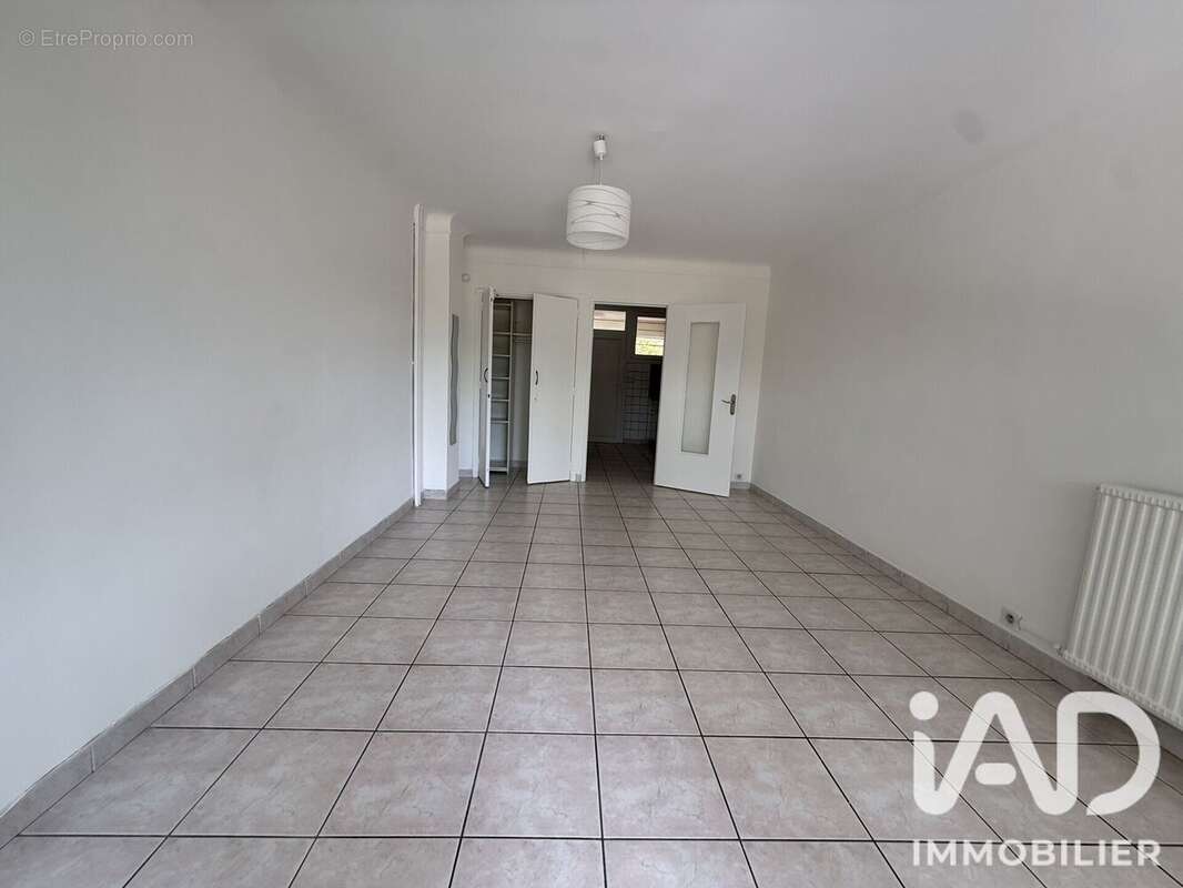 Appartement 29 m² à Avignon  - photo 2