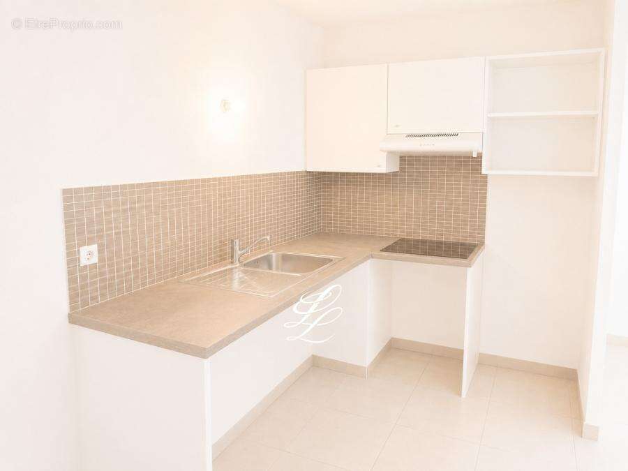 Appartement 64 m² à Joue-Les-Tours  - photo 187