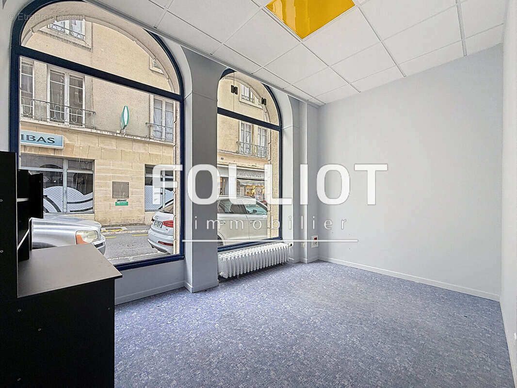 Commerce à COUTANCES