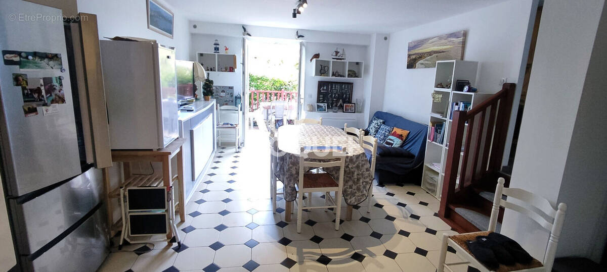 Appartement à URRUGNE