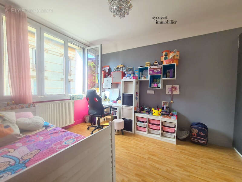 Maison à NOISY-LE-SEC