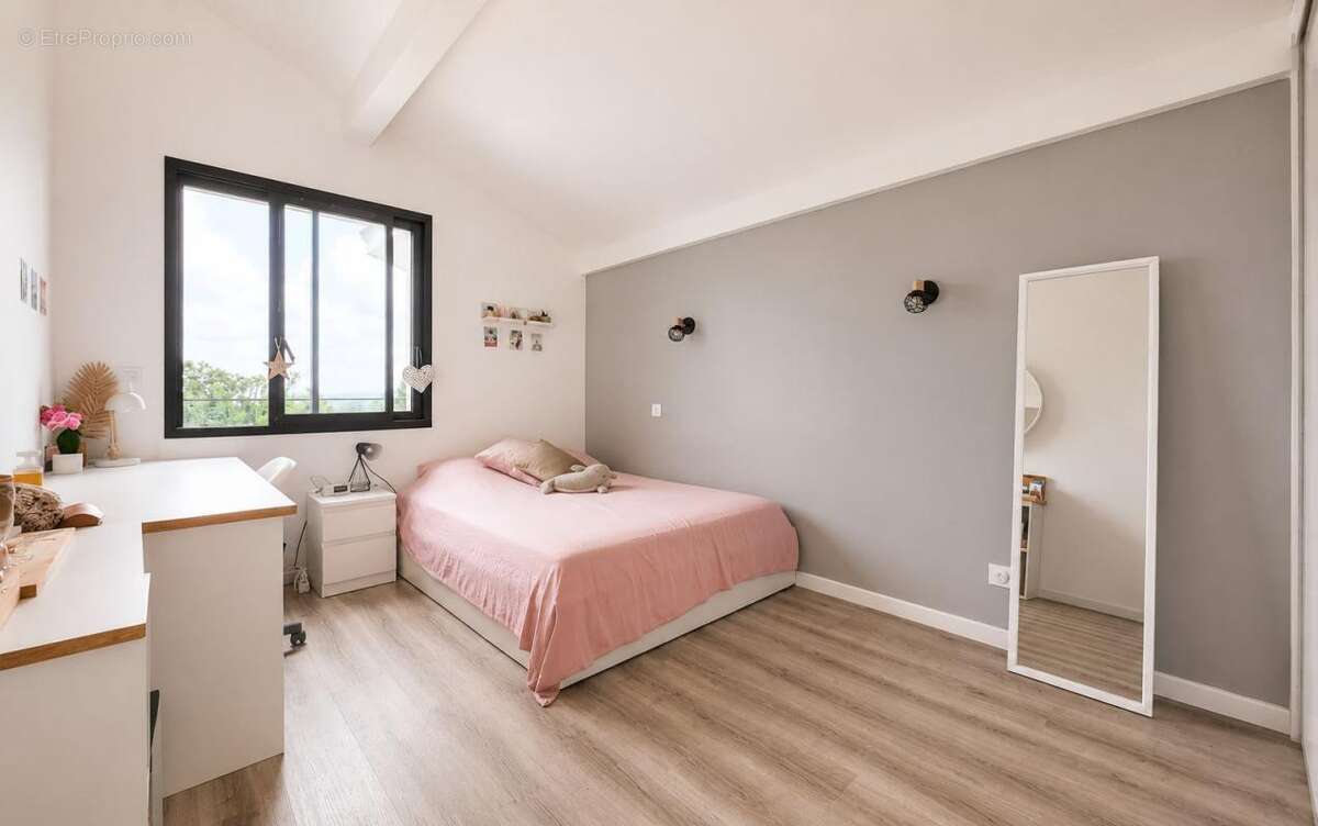 À vendre – Maison contemporaine de 161 m² – Mouguerre - photo 15