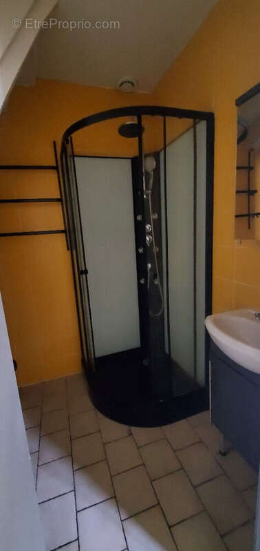 Maison La Bazouge De Chemere 3 pièce(s) 37 m2 - photo 5