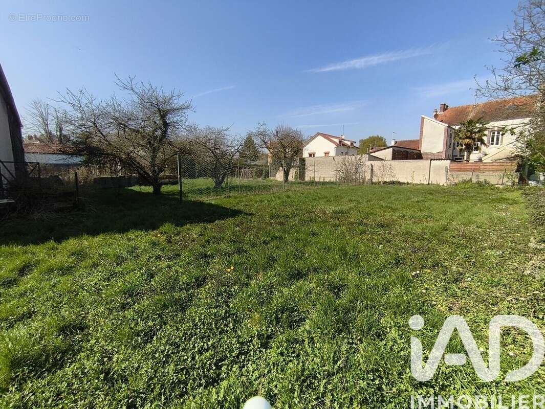 Photo 8 - Maison à ROMILLY-SUR-SEINE