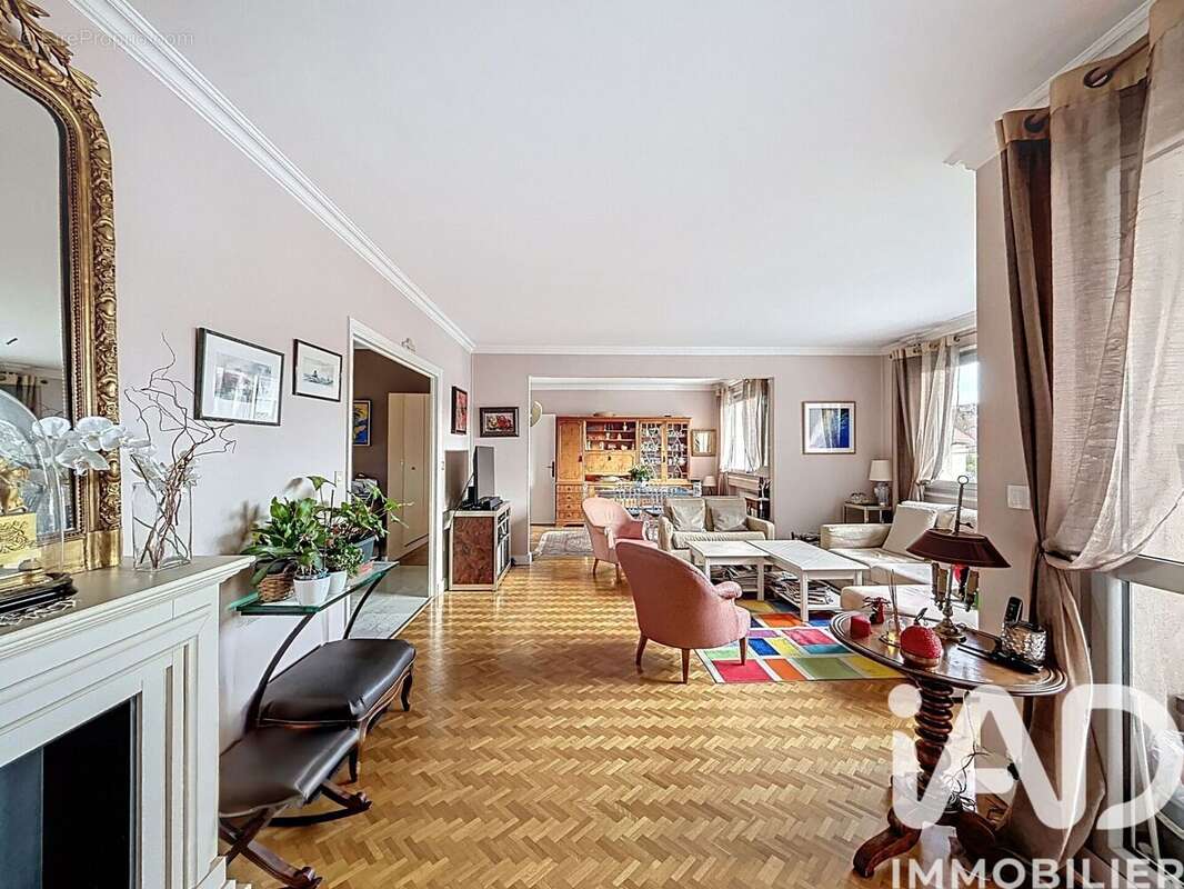 Photo 3 - Appartement à SAINT-MAUR-DES-FOSSES