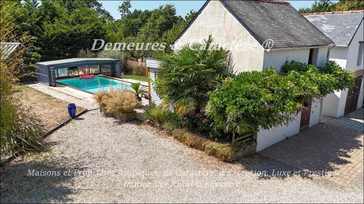 Maison avec piscine et dépendances - photo 30